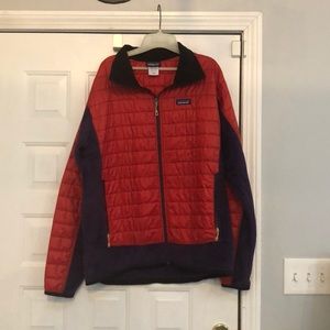 Patagonia puff jacket